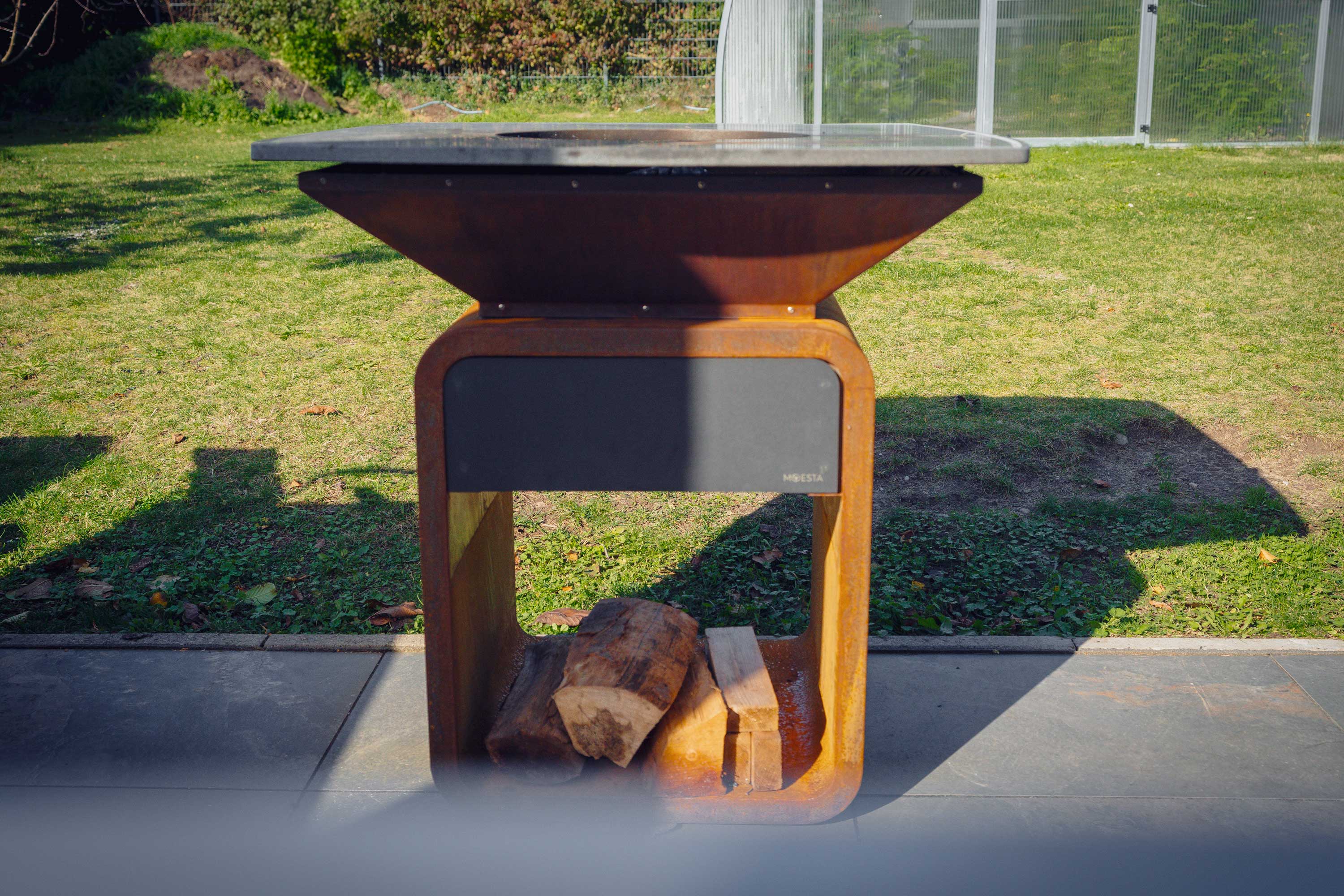 Moesta One Fireplace - Image 3